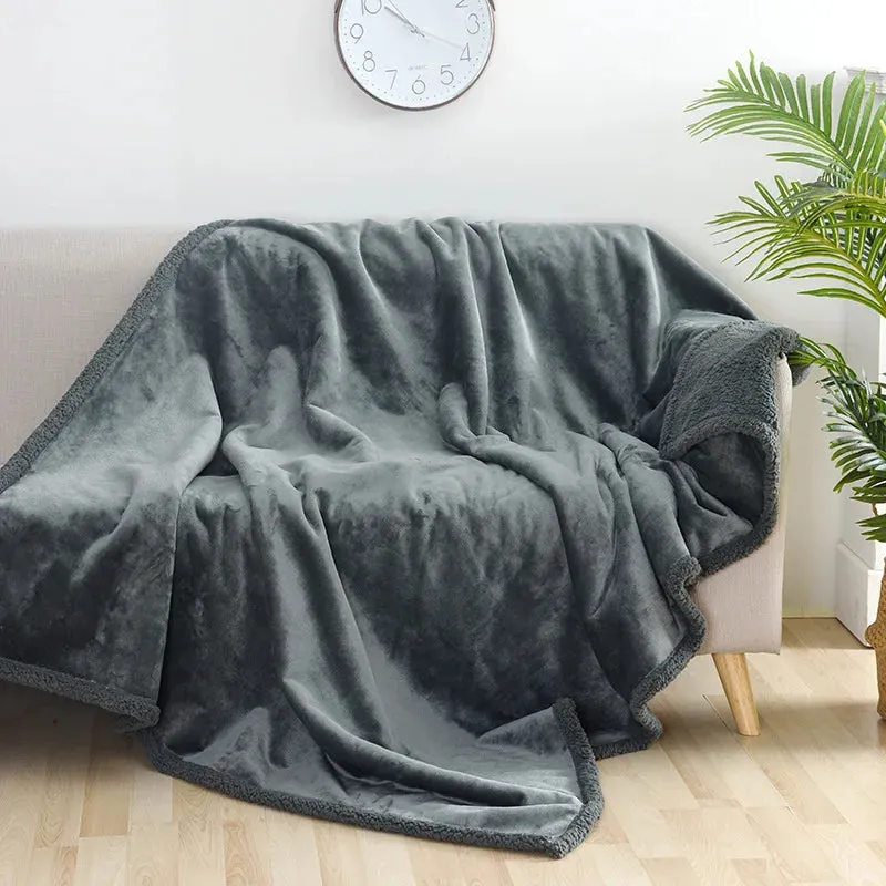 Reversible Waterproof Pet Blanket for Furniture Protection